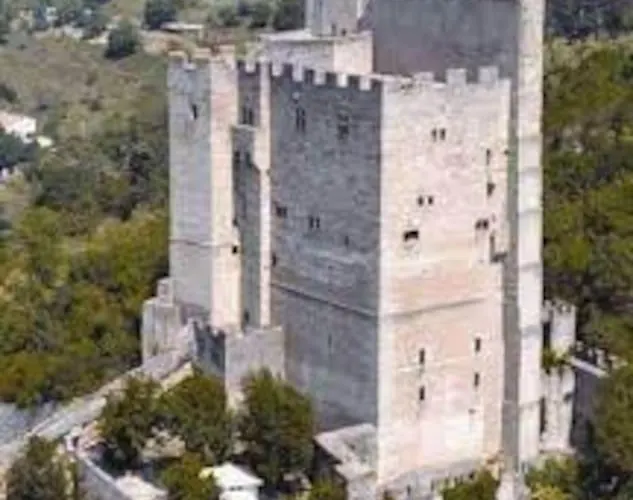 Dom wakacyjny La Maison Bleue Grane