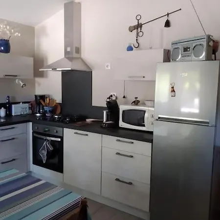 Holiday home La Maison Bleue Grane